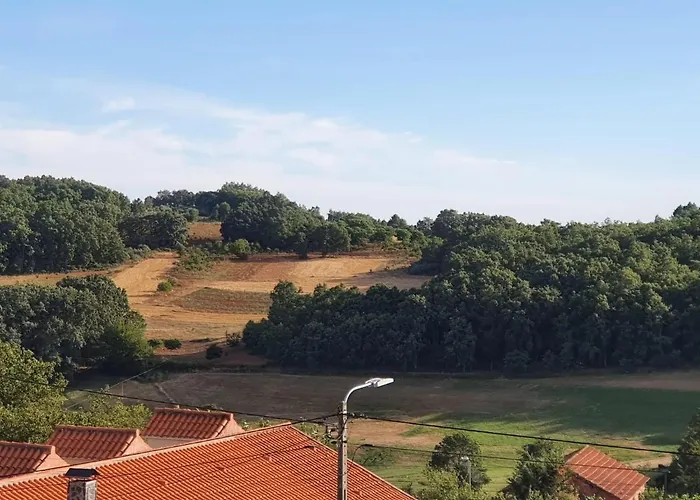 Casa Da Fonte Em Prada, Vinhais